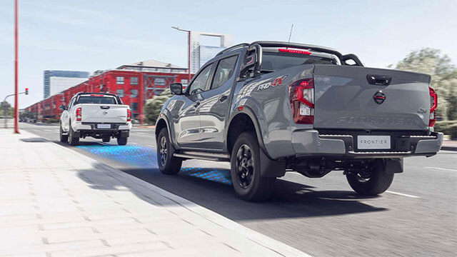 Nissan Frontier - Tecnologia e segurança